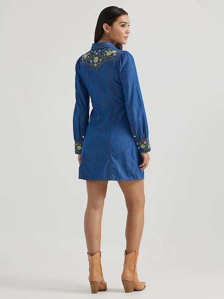 wrangler x yellow rose by kendra scott besticktes kleid mittlere waschung