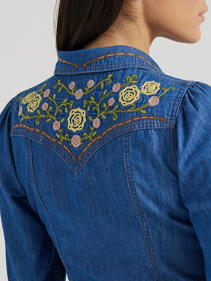 wrangler x yellow rose by kendra scott besticktes kleid mittlere waschung