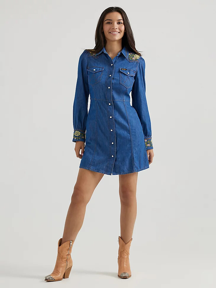 wrangler x yellow rose by kendra scott besticktes kleid mittlere waschung