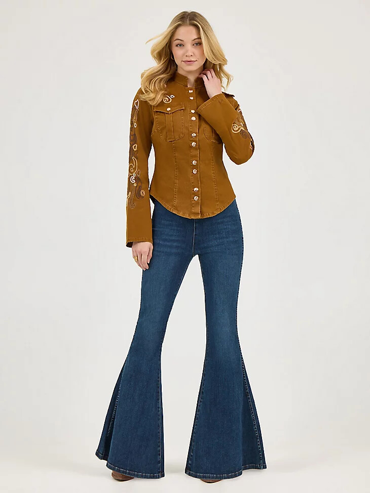 wrangler x lainey wilson bestickte utility-jacke mönchsrobe