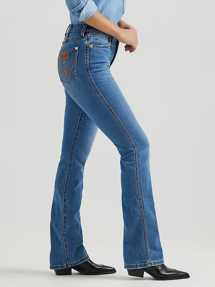 wrangler x yellow rose by kendra scott bootcut jeans mittlere waschung