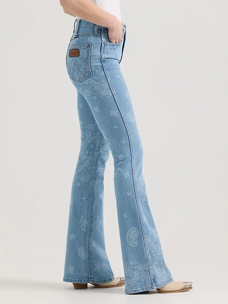 wrangler retro bailey high rise jeans mit paisley-print für damen