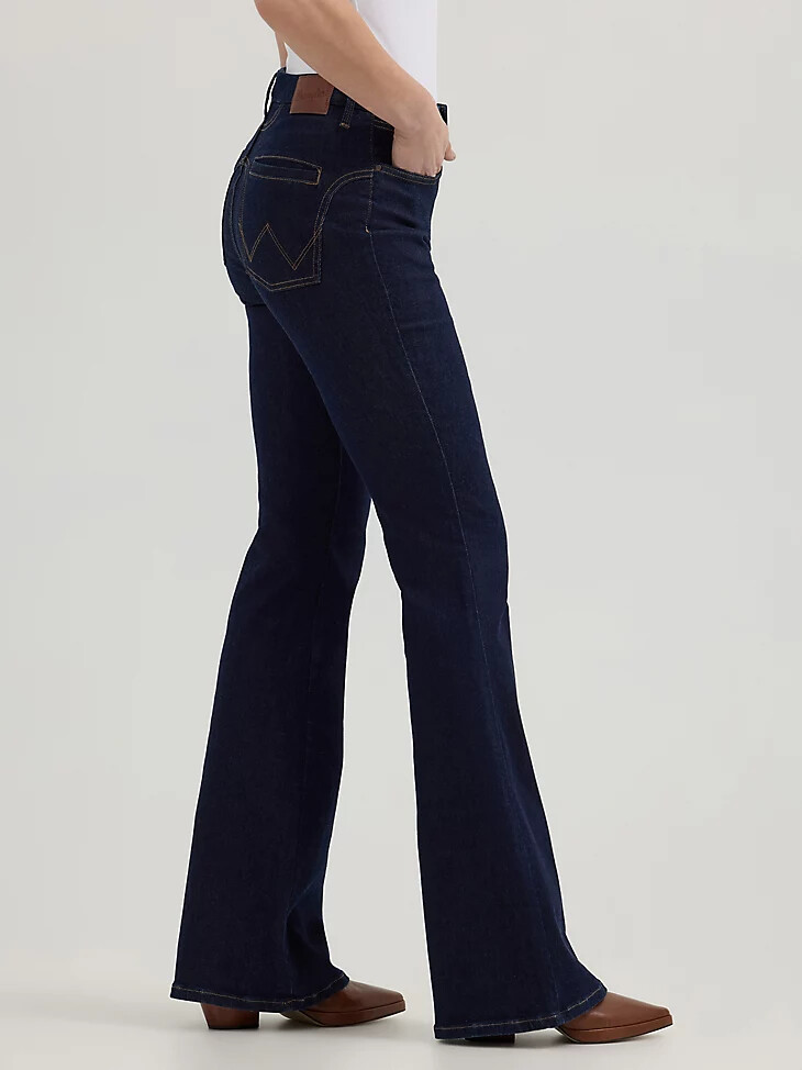 wrangler bespoke high rise fashion flare jeans für damen adalyn