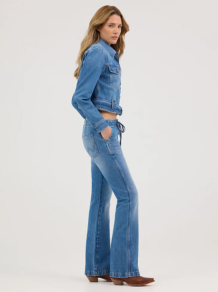 damen-bootcut-jeans mit bindeband vorne blossoming