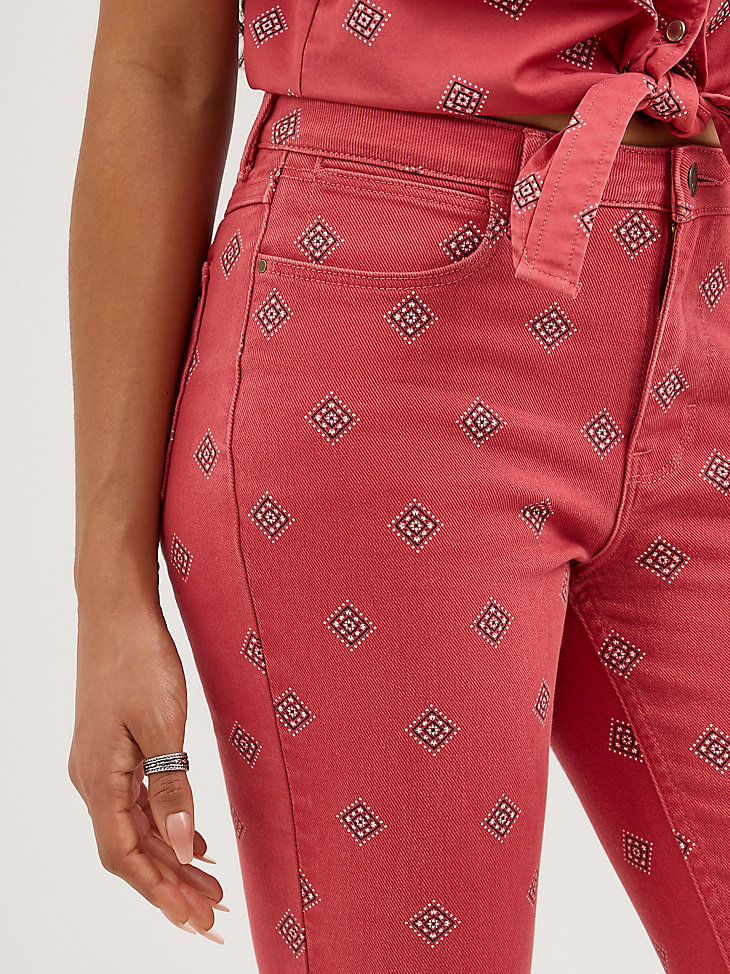 damen-jeans mit auffälligem stiefelprint diamond bay