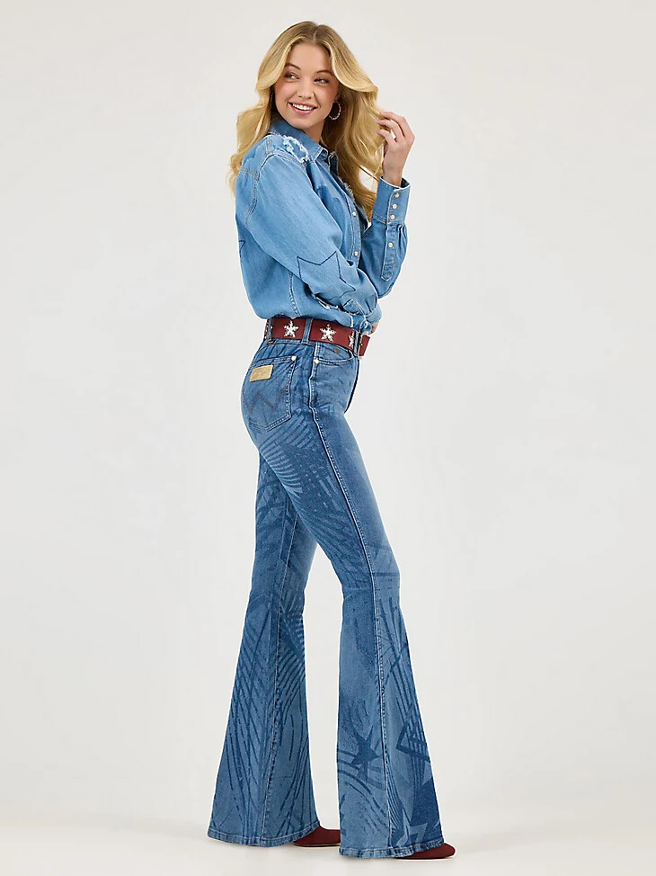 wrangler x lainey wilson rockstar schlaghosen mittelblau