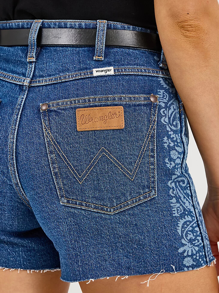 damen wrangler cowboy-shorts mit verzierungen violett