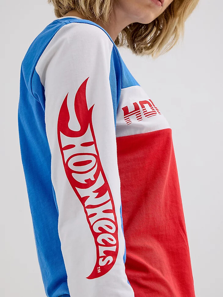 wrangler x hot wheels damen-t-shirt mit farbblock-design mehrfarbig