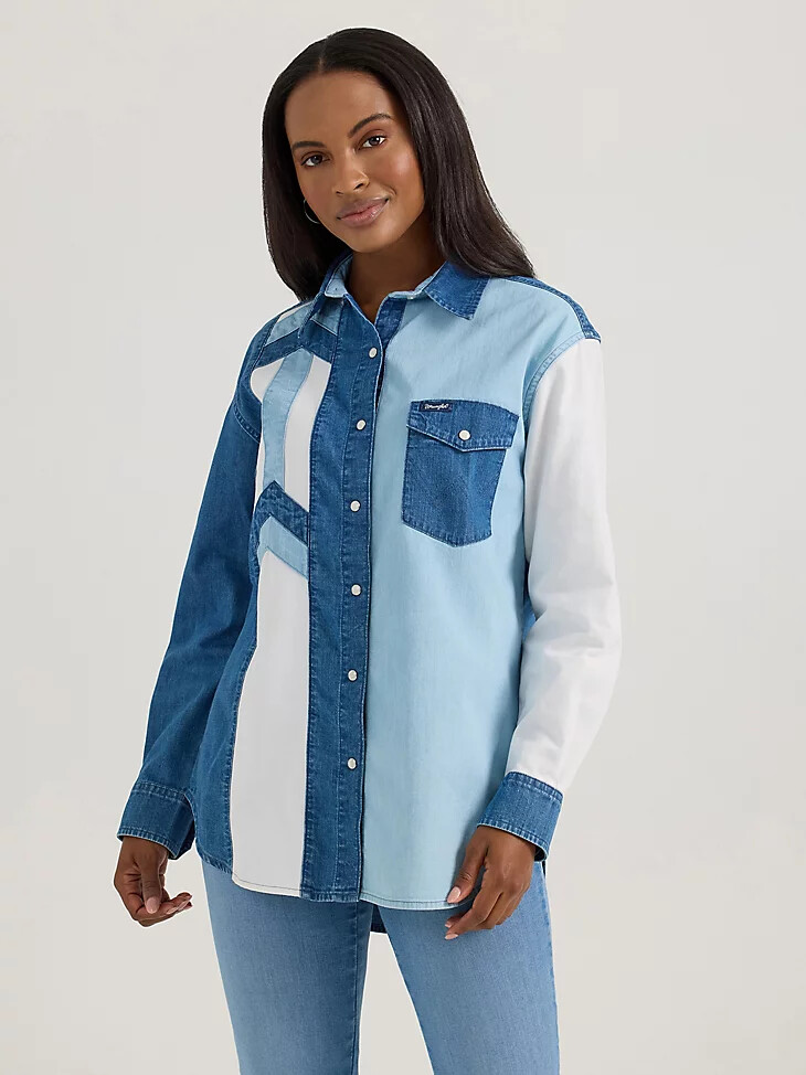 wrangler damen-jeanshemd im boyfriend-stil mit western-druckknöpfen blau