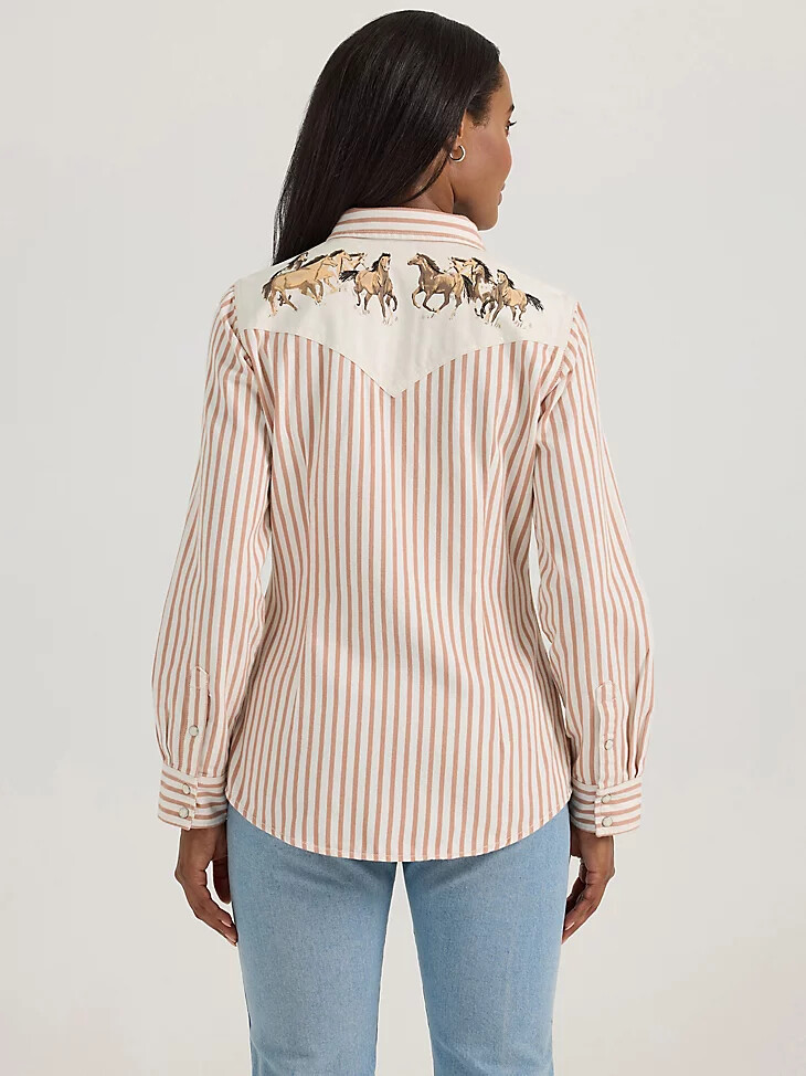 wrangler damen-westernhemd mit pferdeaugen-motiv schmal geschnitten mit druckknöpfen hellbraun