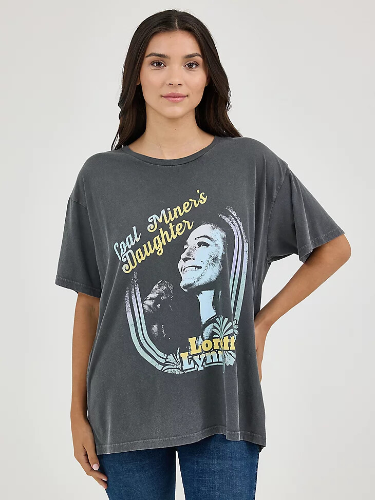 wrangler loretta lynn oversized band tee für damen jet black