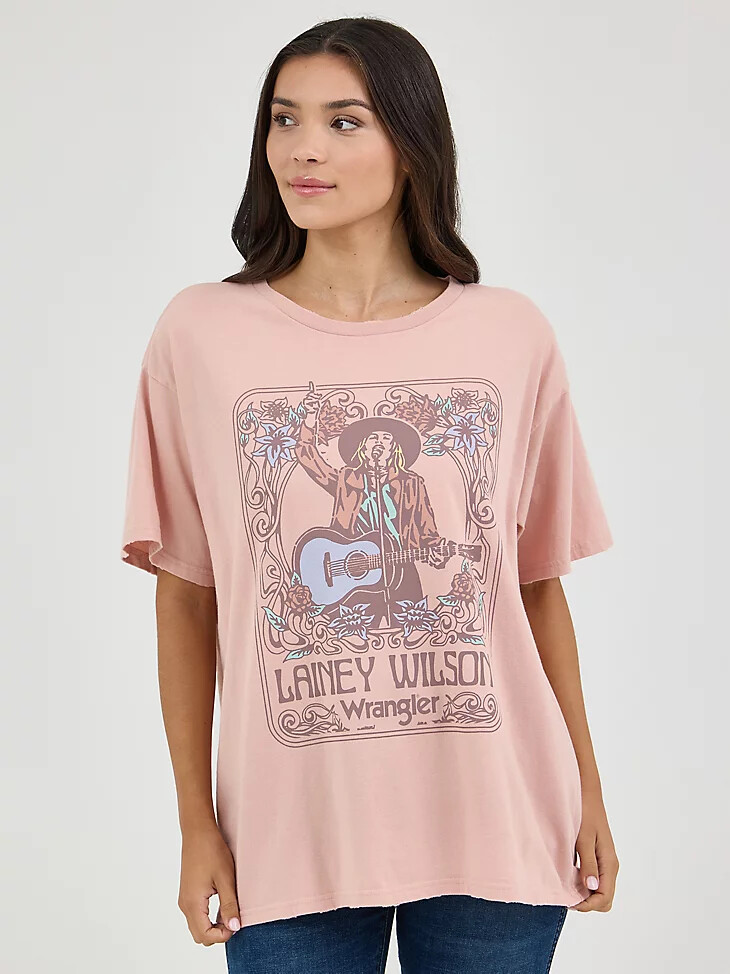 wrangler lainey wilson oversized band tee für damen misty rose
