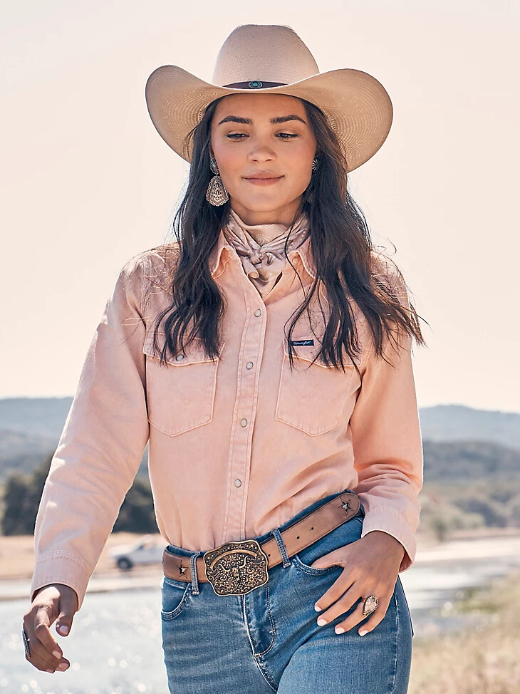 wrangler colorwash slim western-hemd mit druckknöpfen für damen rosa