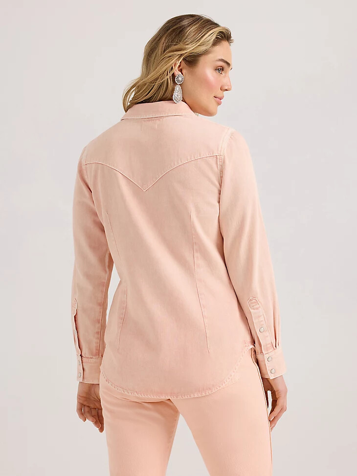 wrangler colorwash slim western-hemd mit druckknöpfen für damen rosa