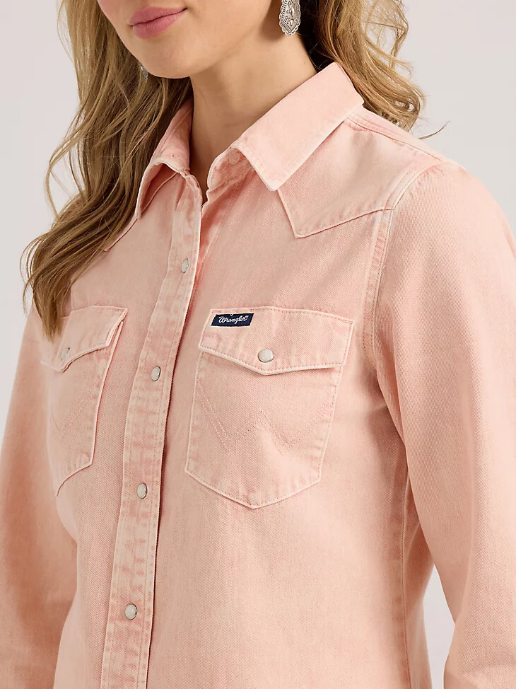 wrangler colorwash slim western-hemd mit druckknöpfen für damen rosa