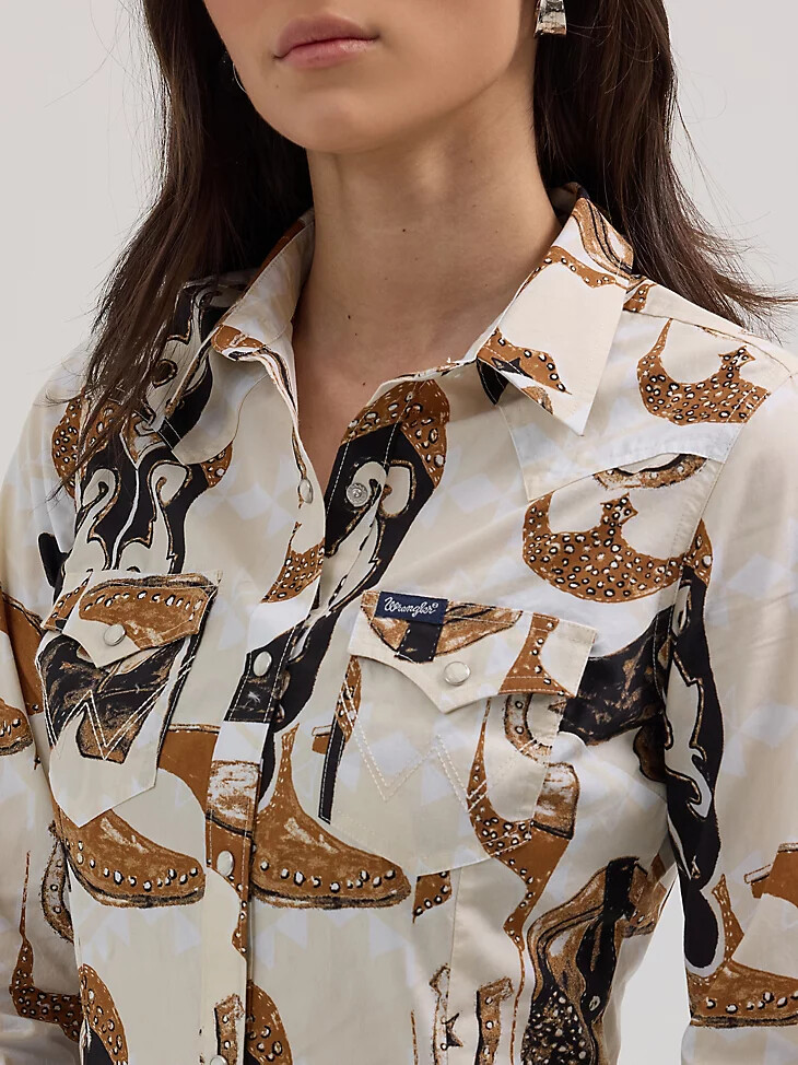 damen-sattelhemd „saddle up slim western snap shirt mit stiefelprint