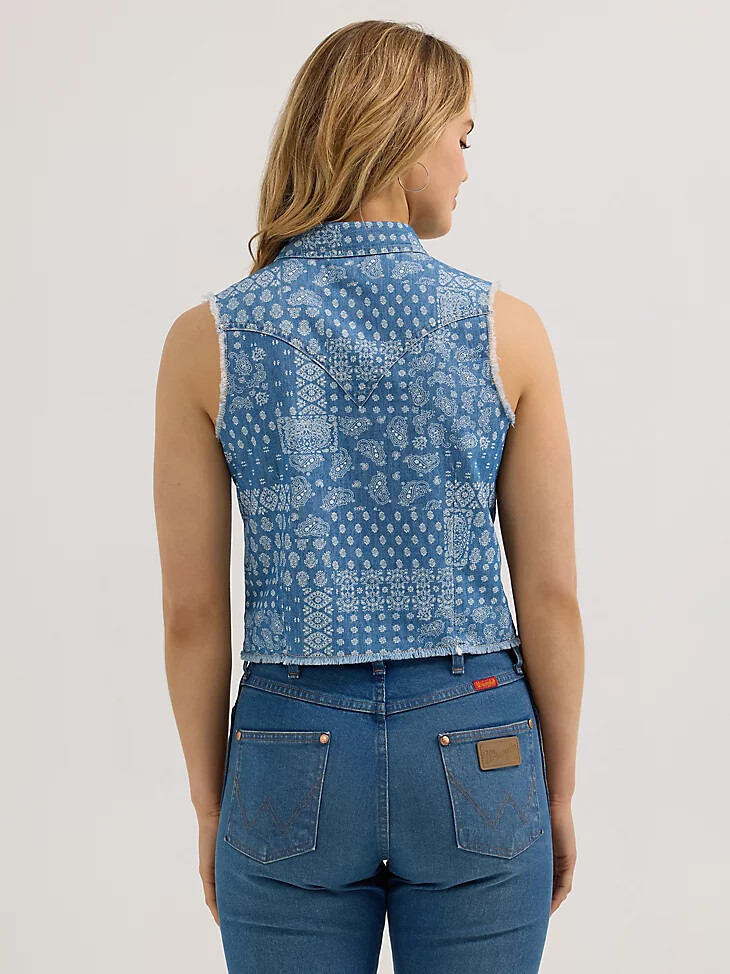damen wrangler print denim crop western snap tank bandana blau