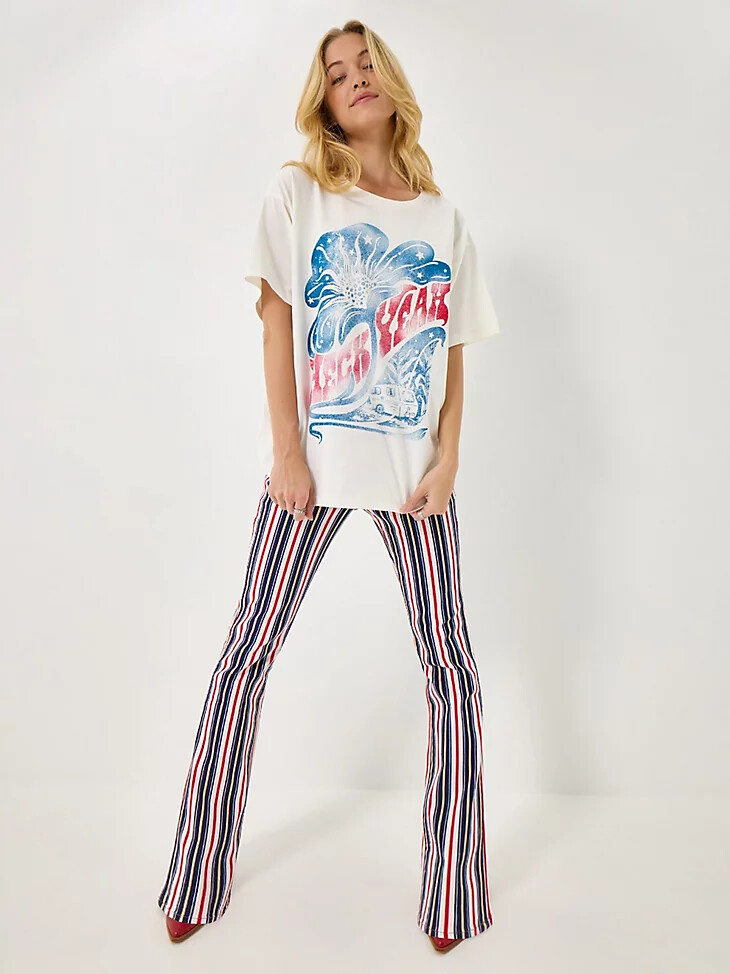 wrangler x lainey wilson heck yeah oversized tee heck yeah