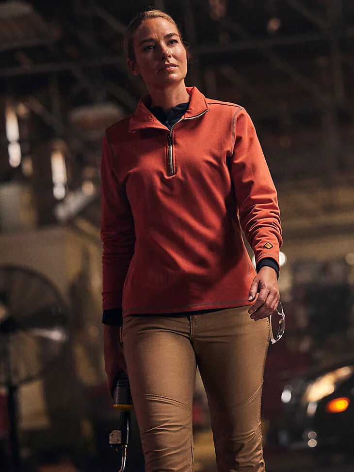 wrangler fr damen-pullover mit flammhemmender wirkung langen Ärmeln und viertelreißverschluss hot sauce