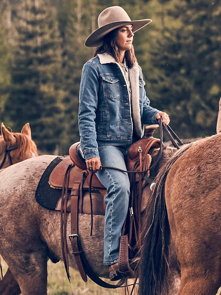 wrangler retro damen-western-jeansjacke mit sherpa-futter