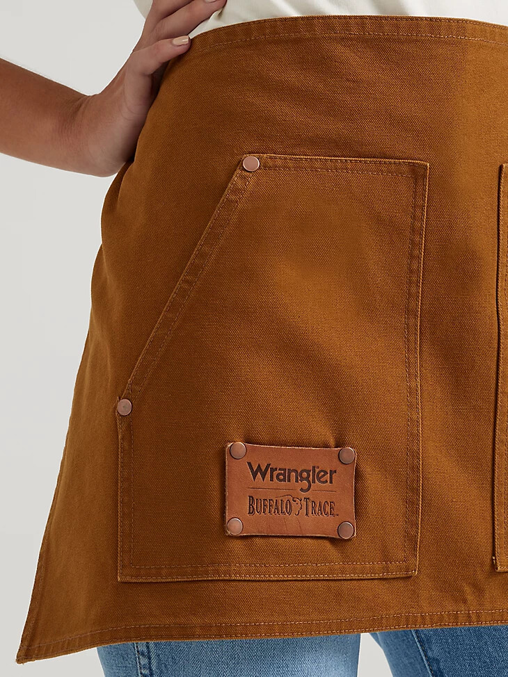 wrangler x buffalo trace kilderkin schürze aus büffelleder