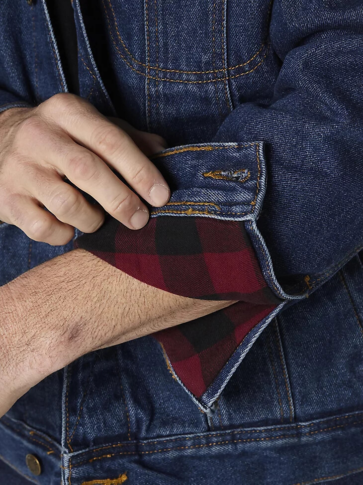 wrangler rugged wear jeansjacke mit flanellfutter antikblau