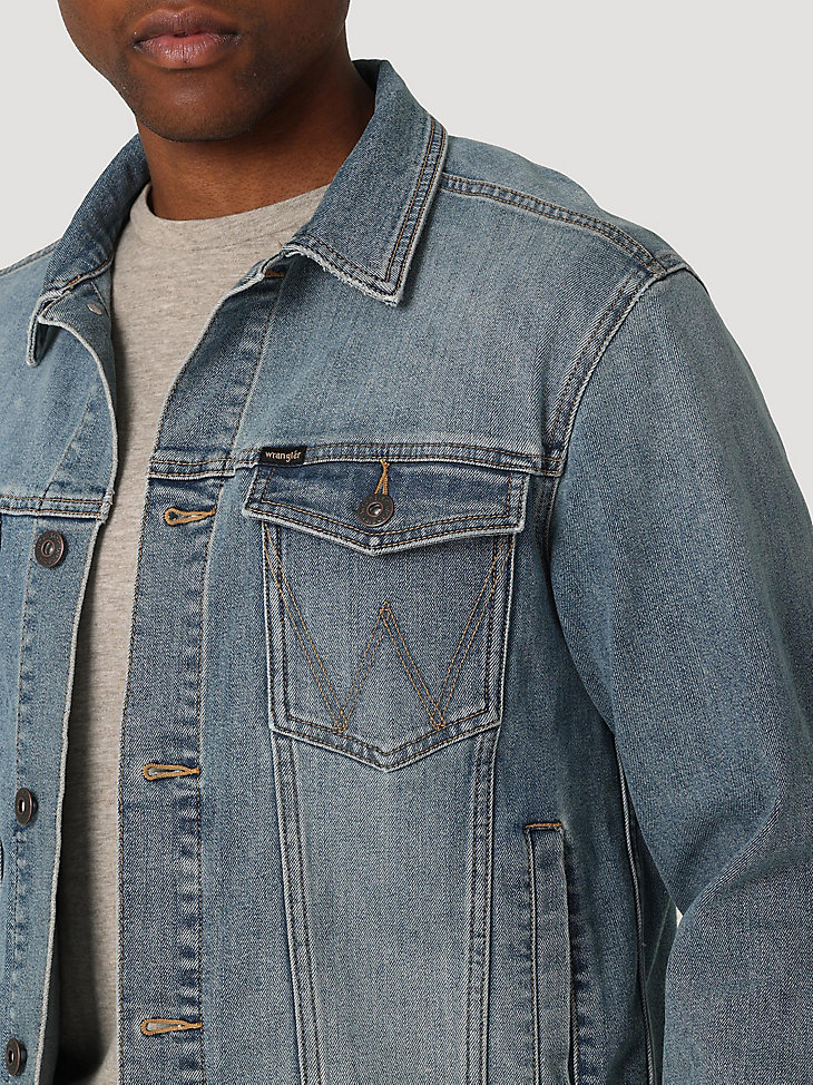 wrangler classic denim truckerjacke für herren vintage indigo