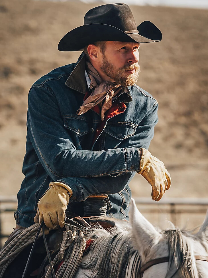 wrangler jeansjacke mit deckenfutter im rustikalen stil