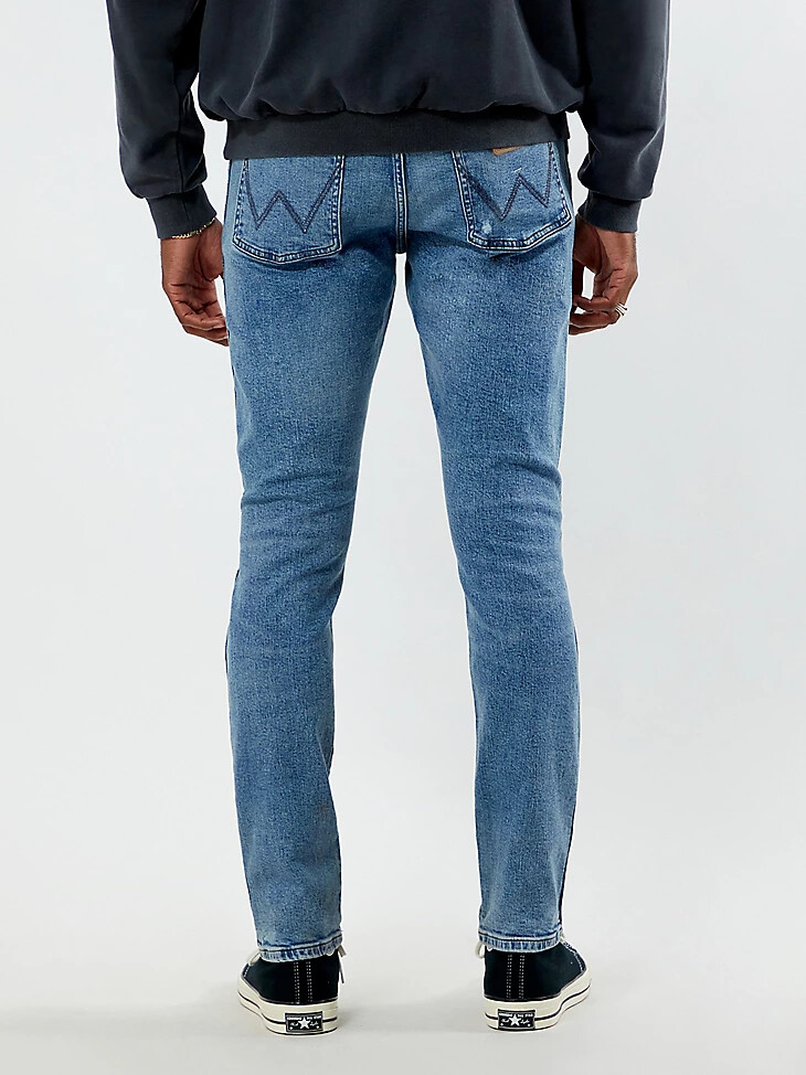 wrangler x pacsun herren slim straight jeans middlin