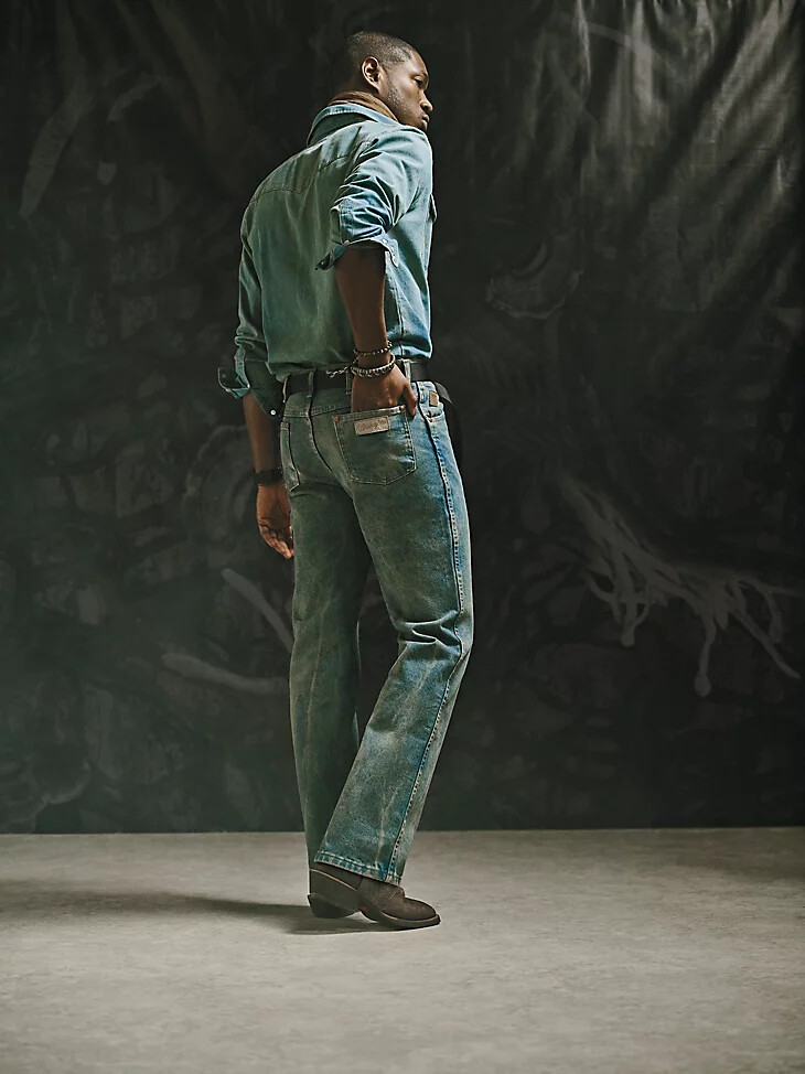 wrangler x the last of us cowboy cut jeans vorgewaschenes indigo