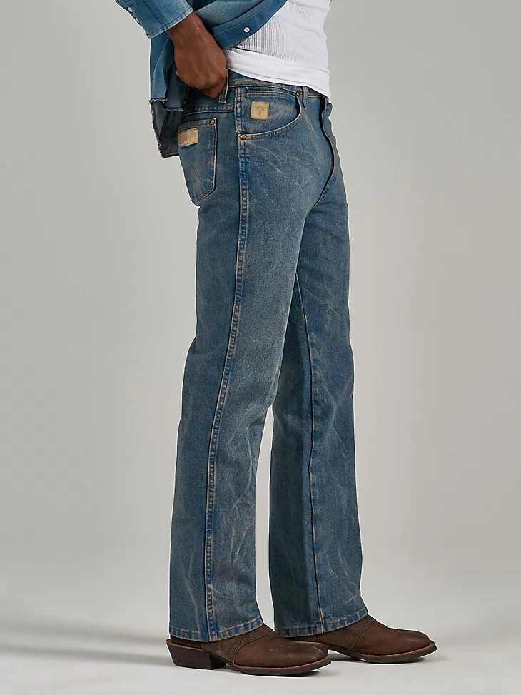 wrangler x the last of us cowboy cut jeans vorgewaschenes indigo