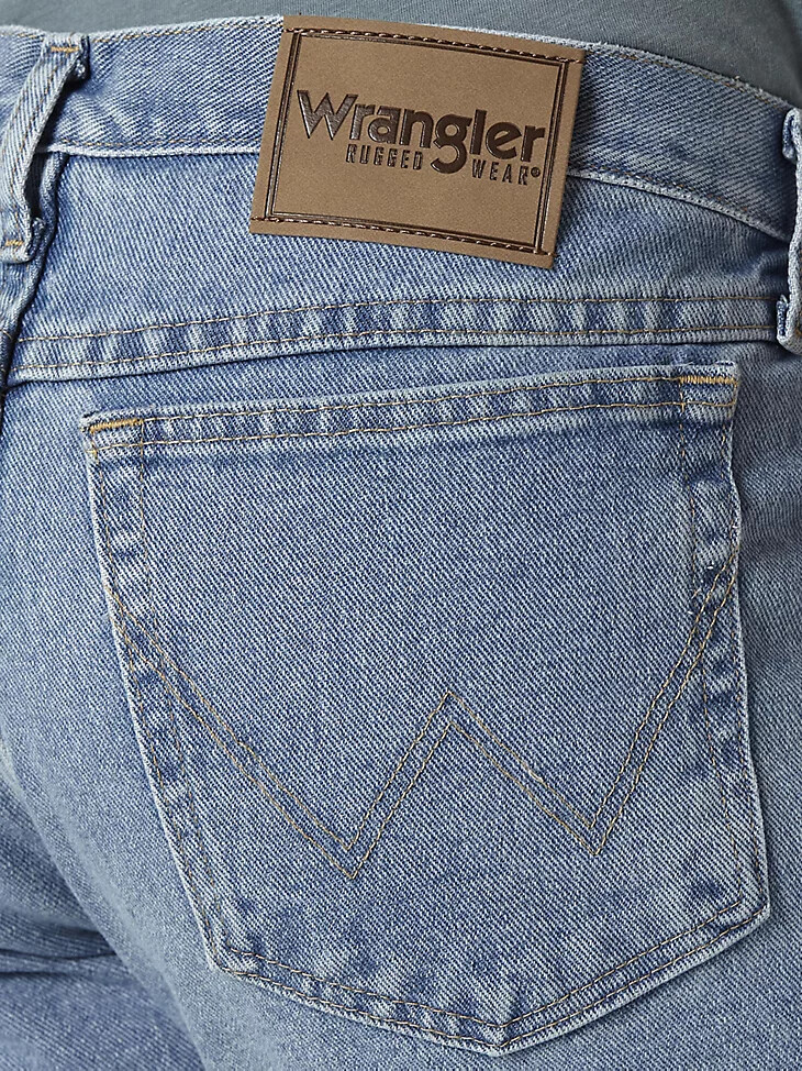 wrangler rugged wear relaxed fit jeans vintage indigo