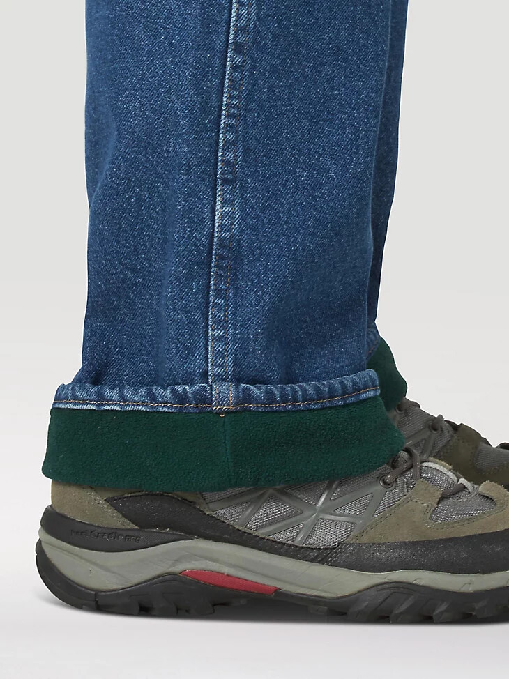 wrangler rugged wear fleecegefütterte jeans mit relaxed fit stonewash