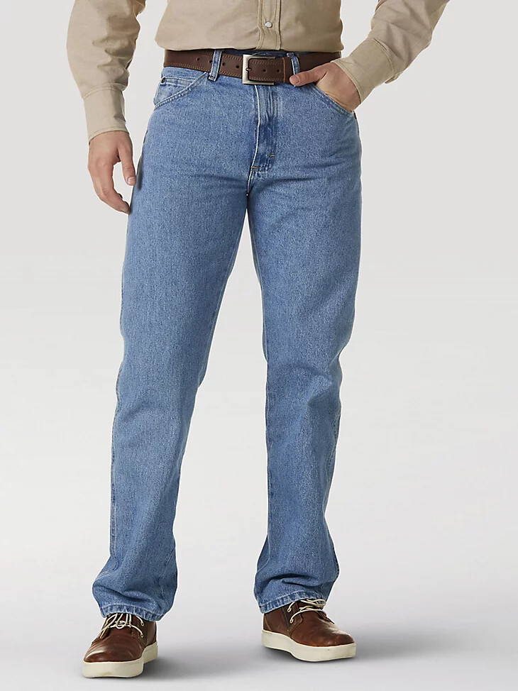 wrangler rugged wear classic fit jeans rough wash