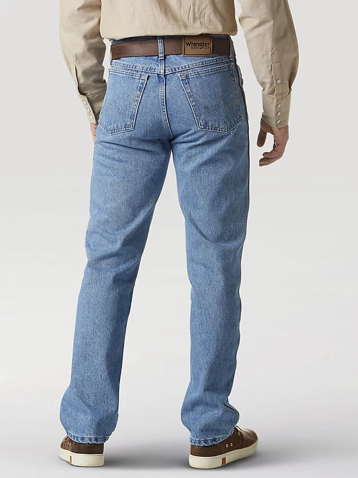 wrangler rugged wear classic fit jeans rough wash
