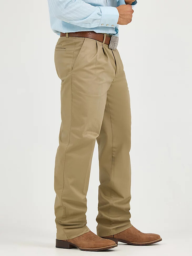 wrangler casuals herrenhose mit bundfalten lockerer passform khaki