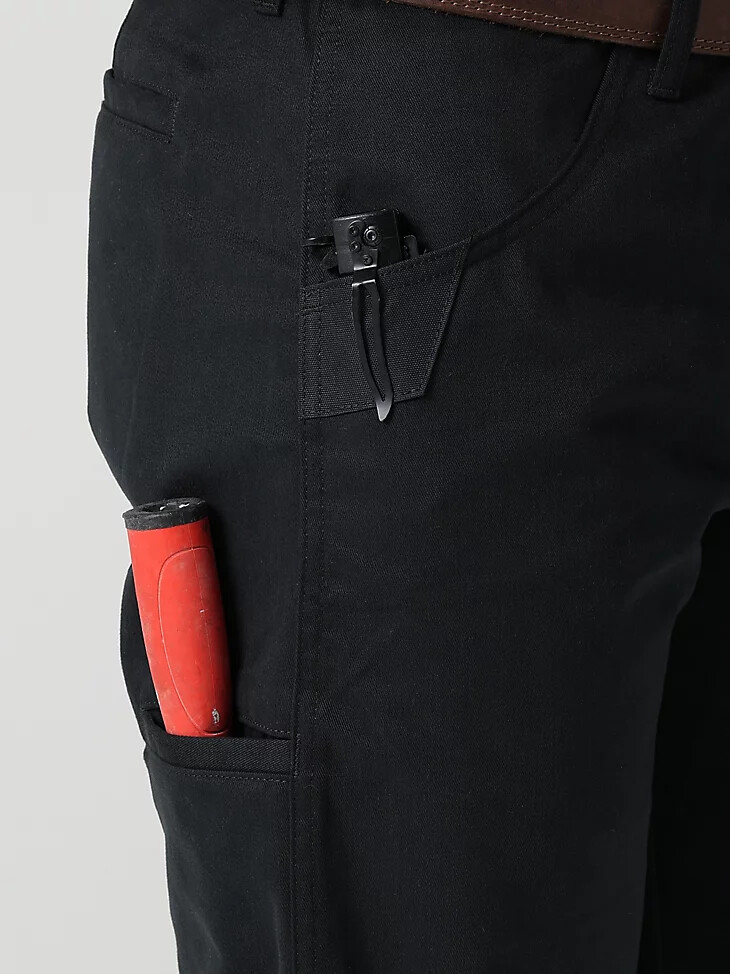 wrangler workwear relaxed straight pant jet black