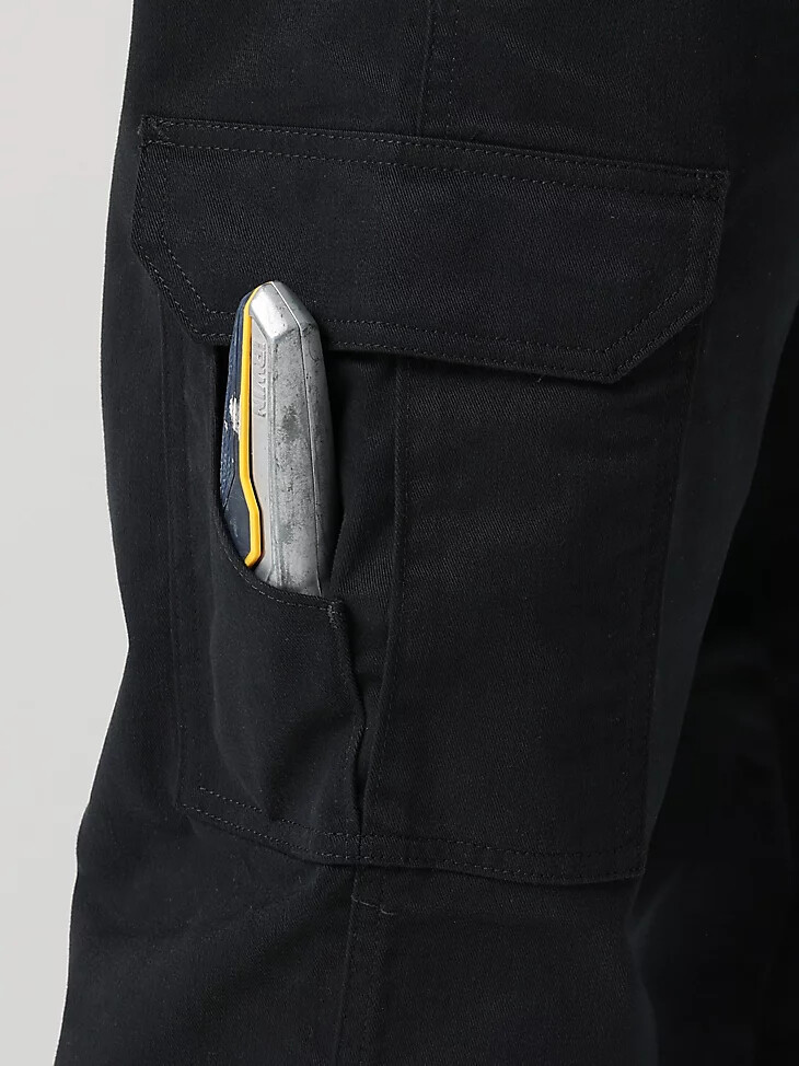 wrangler workwear twill cargohose jet black