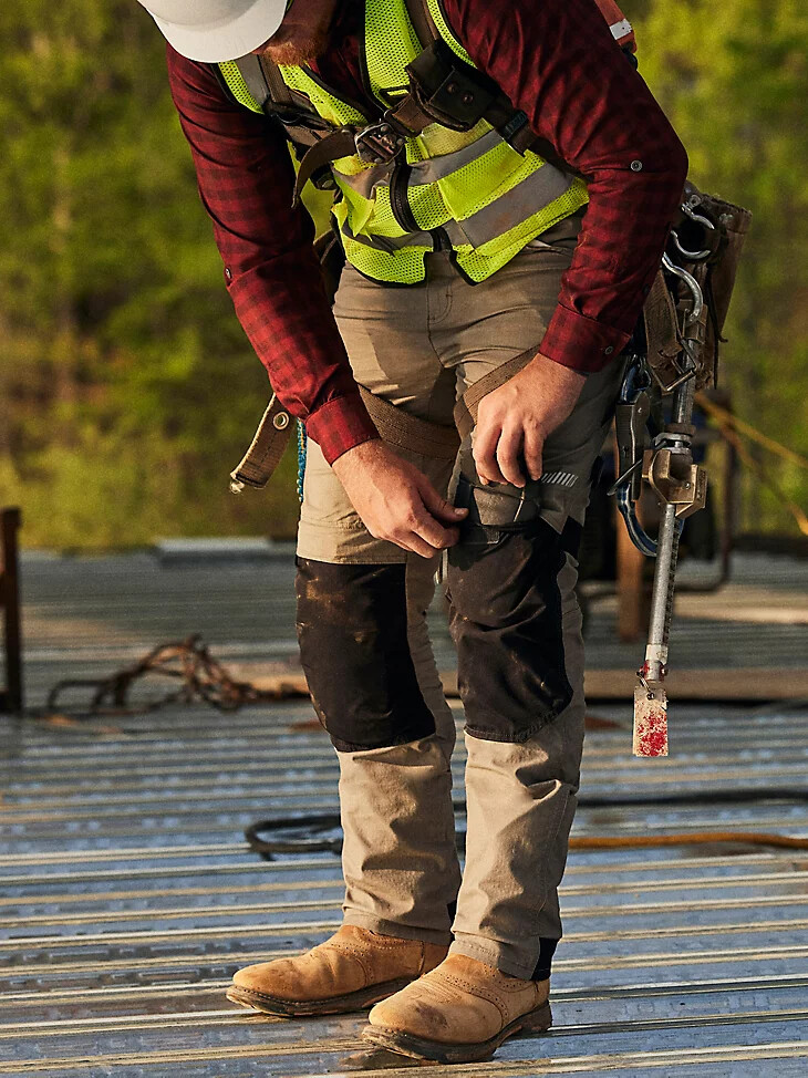 wrangler riggs workwear technische zimmermannshose dunkelkhaki