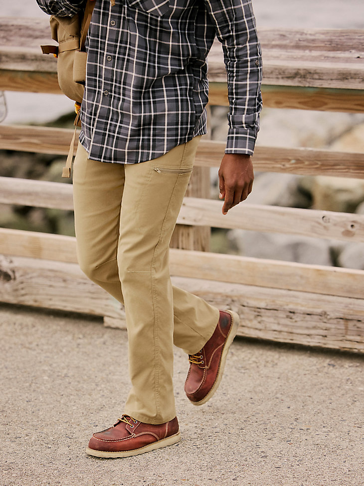wrangler outdoor-cargohose für herren mit flexiblem bund farbe elmwood