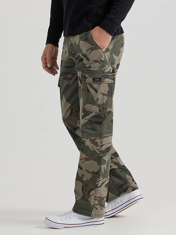 wrangler herren five star premium relaxed fit flex cargohose grün braun camo