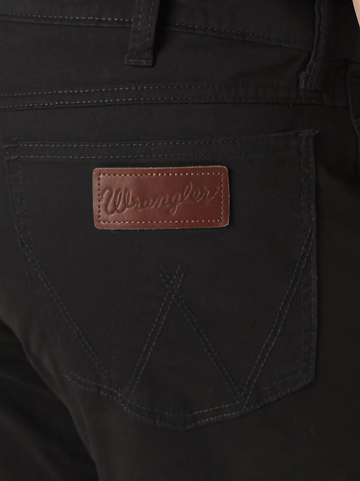 wrangler retro slim fit hose mit geradem bein für herren schwarz