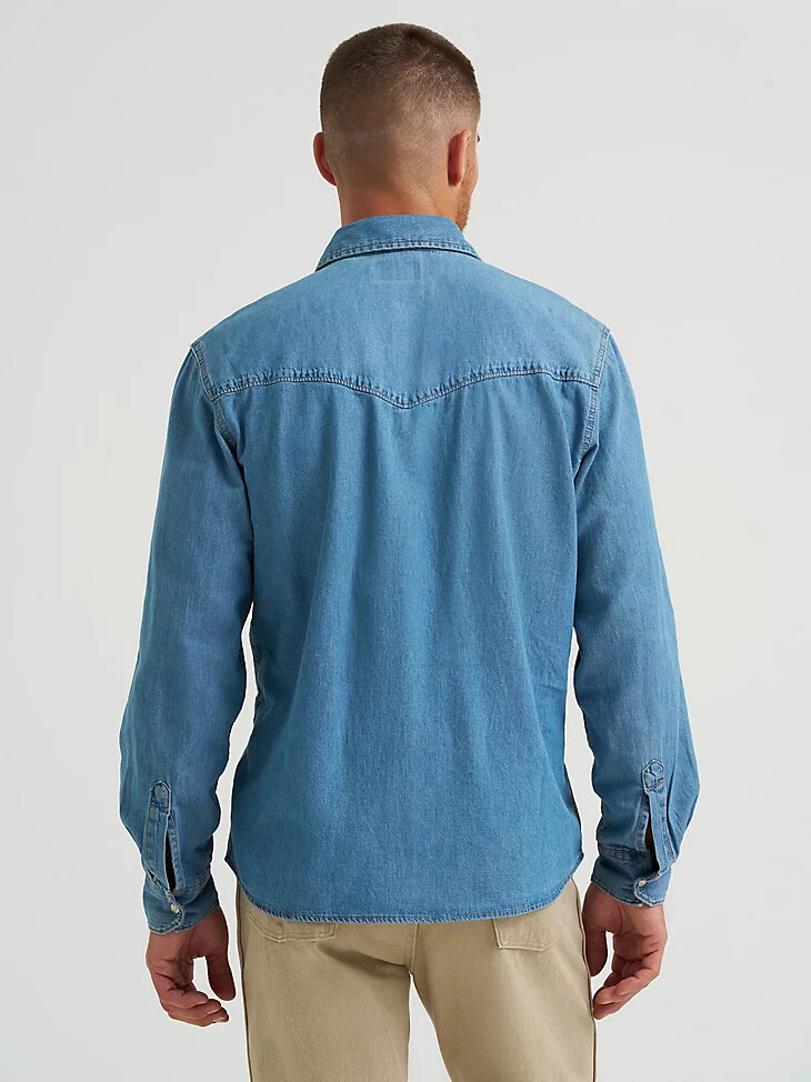 herren-denimhemd „cowboy wash mit lake wash-farbe