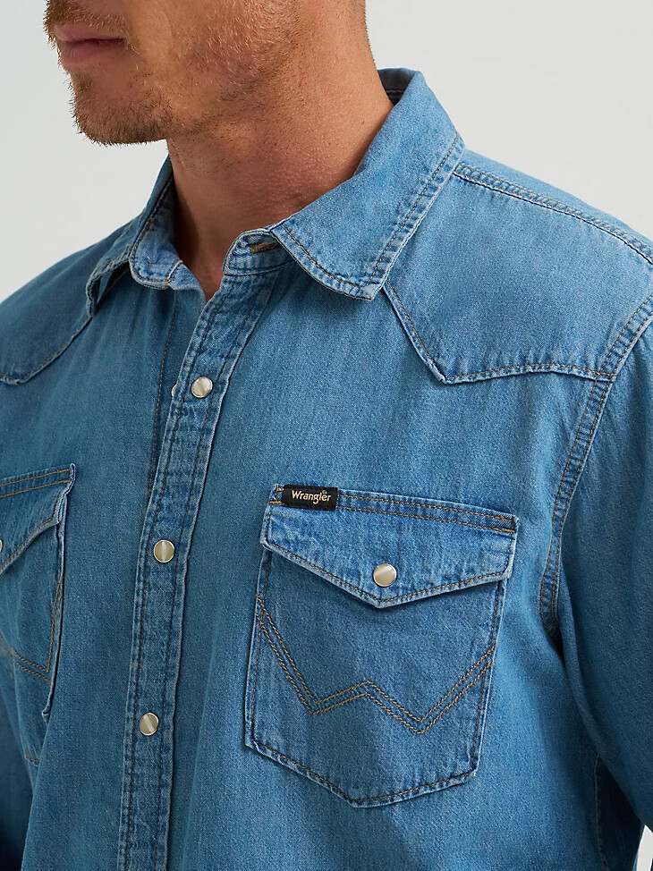herren-denimhemd „cowboy wash mit lake wash-farbe