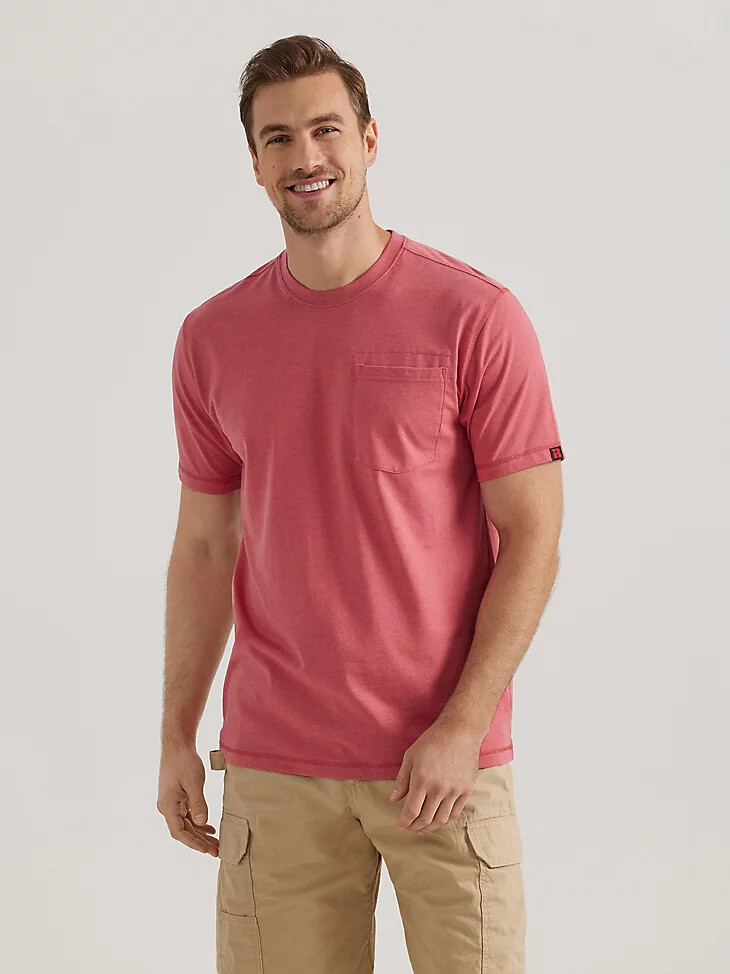 wrangler riggs workwear kurzarm-performance-t-shirt mit einer tasche mineralrot
