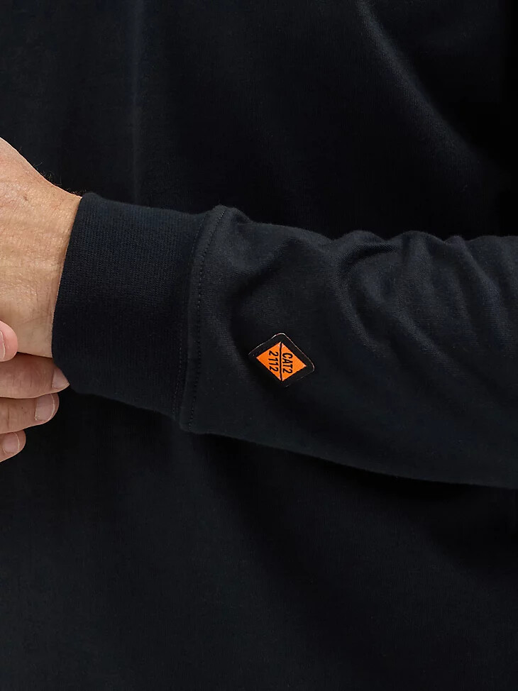 wrangler fr flammhemmendes langarm-t-shirt mit rückenaufdruck schwarz