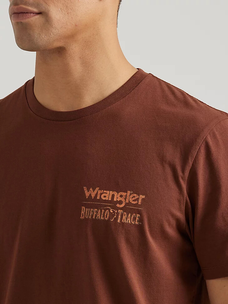 wrangler x buffalo trace herren-t-shirt „oak aged in braun mit narbung