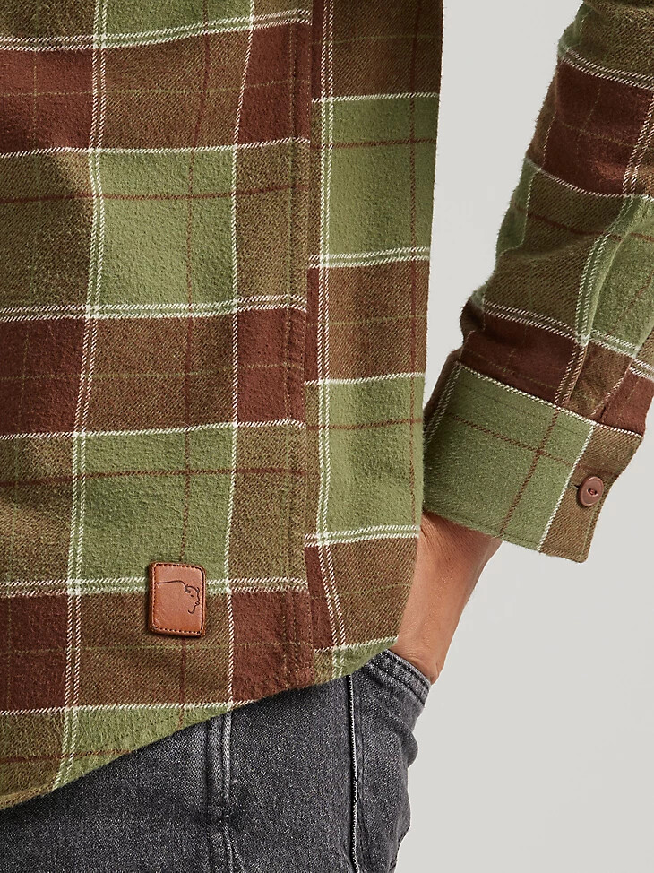 wrangler x buffalo trace herren-flanellhemd kentucky green