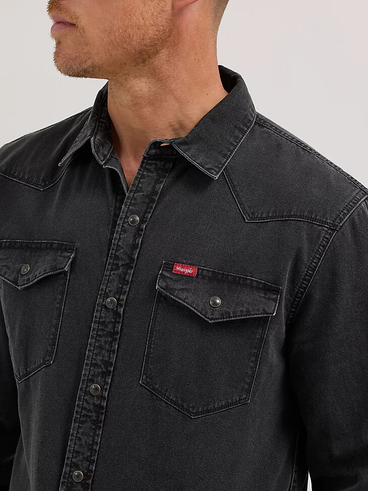 schwarzes slim-fit-jeanshemd mit druckknöpfen für herren