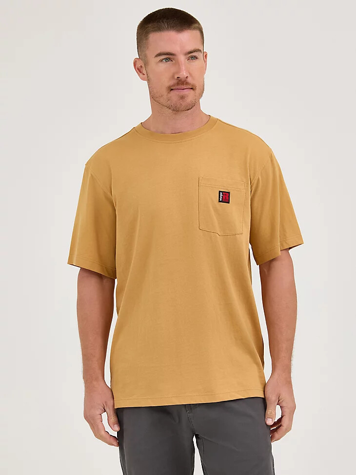 wrangler riggs workwear kurzarm-t-shirt mit tasche hellgold